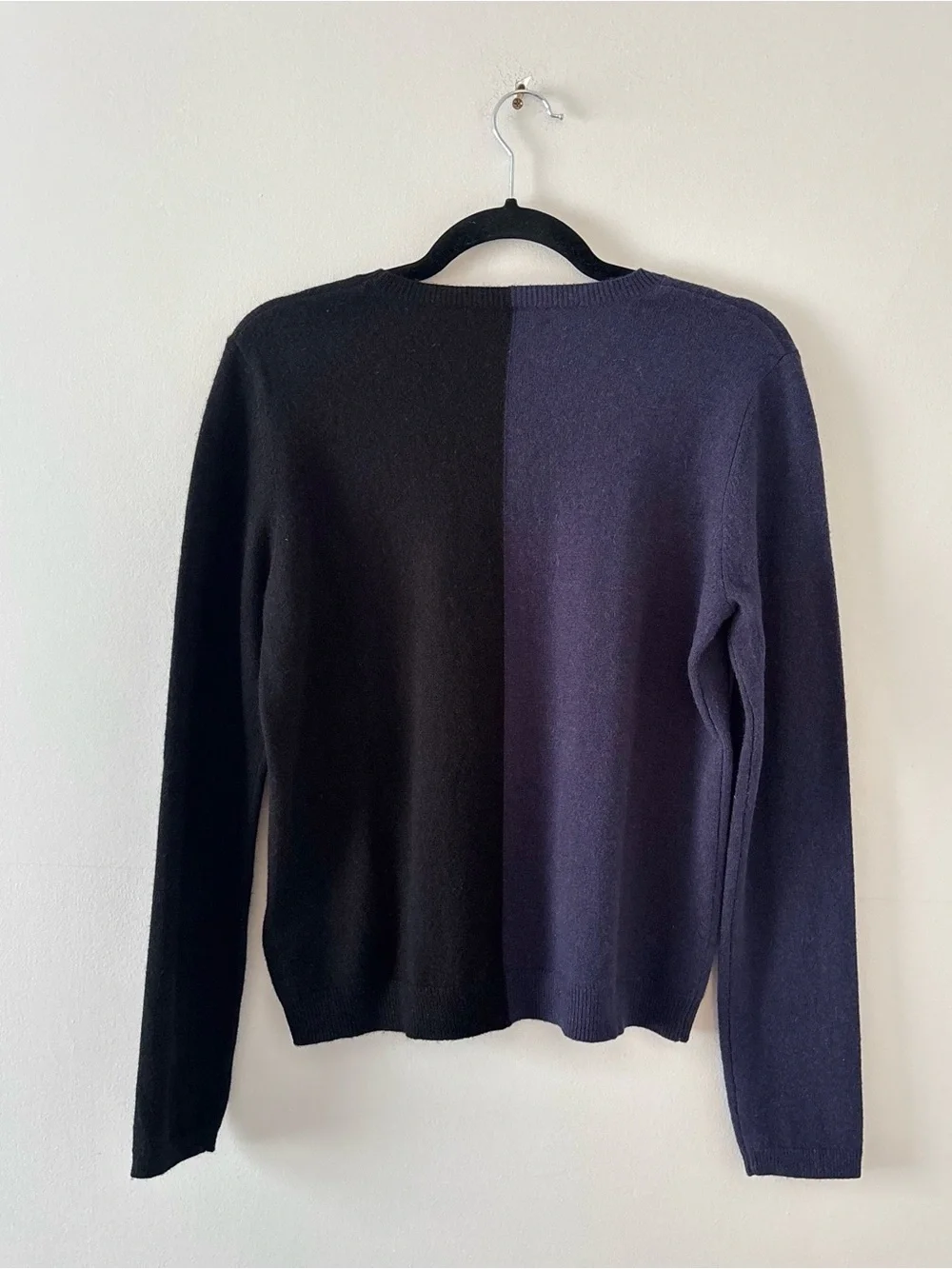 Majestic Filatures Cashmere Crewneck Pullover Sweater Colorblock Blue Black